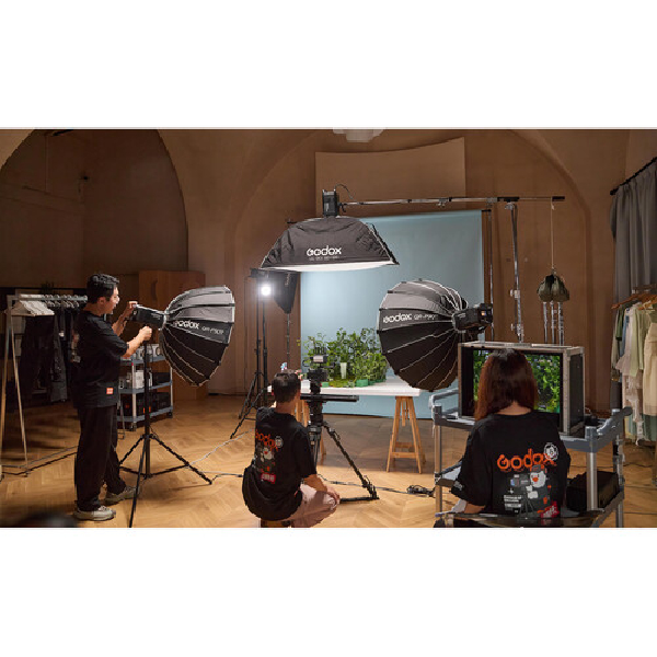 godox_le300bi_black_litemons_le300bi_bi_color_led3